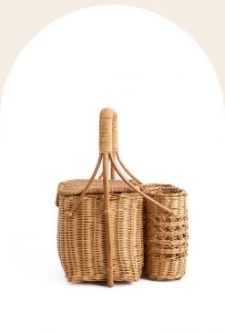 Rustic White & Wood Wandering Folk Picnic Rugs Lovers Picnic Basket