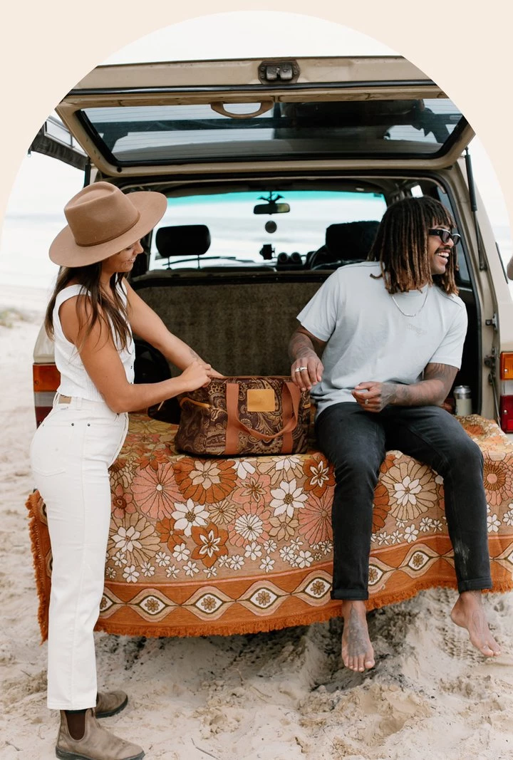 Rustic White & Wood Acacia Cooler Bag - Coco 6 Rustic White & Wood Acacia Cooler Bag - Coco