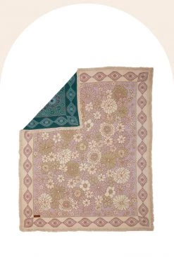 Rustic White & Wood Wandering Throw - Blush