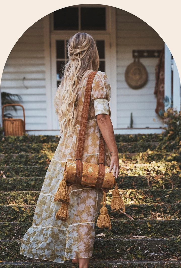 Rustic White & Wood Golden Folk Picnic Rug 9 Rustic White & Wood Golden Folk Picnic Rug