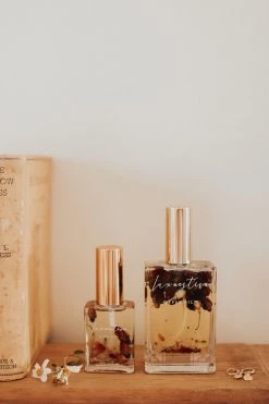 Rustic White & Wood Gypsy Oil™ / Original Dry Body Oil 9 Rustic White & Wood Gypsy Oil™ / Original Dry Body Oil