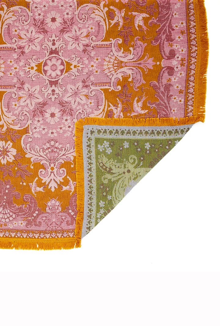 Rustic White & Wood Wandering Throw - Rosé 4 Rustic White & Wood Wandering Throw - Rosé