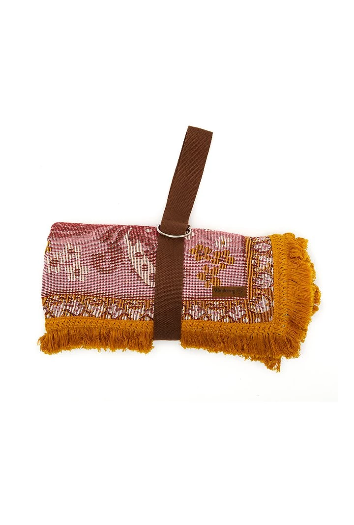 Rustic White & Wood Wandering Throw - Rosé 9 Rustic White & Wood Wandering Throw - Rosé