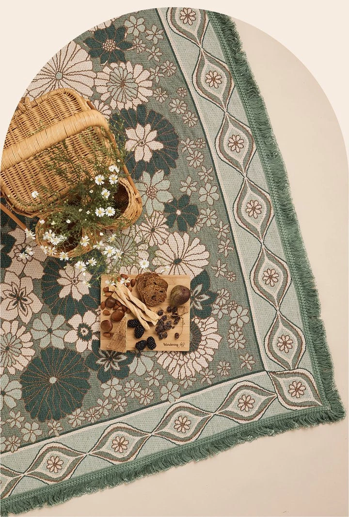 Rustic White & Wood Wandering Throw - Peppermint 6 Rustic White & Wood Wandering Throw - Peppermint