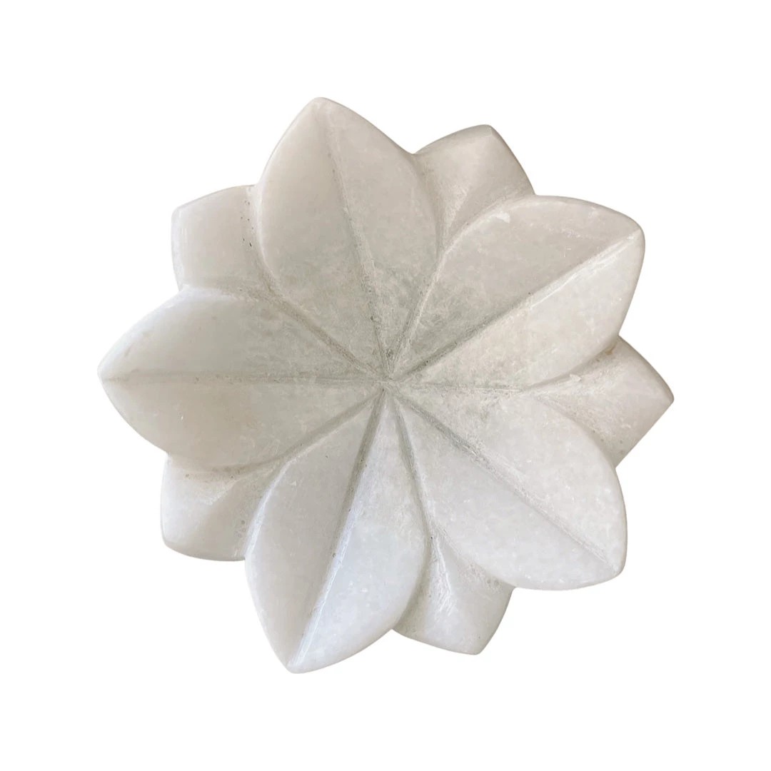 Rustic White & Wood Marble Flower Plate - Hand Carved 3 Rustic White & Wood Marble Flower Plate - Hand Carved