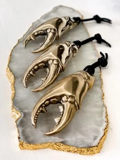 Rustic, White & Wood Accessories Mr Pinchy - Crab Claw Bottle Opener