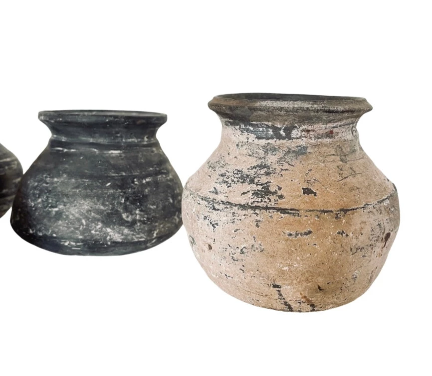 Rustic White & Wood Vintage Clay Pot 4 Rustic White & Wood Vintage Clay Pot