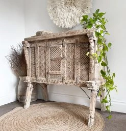 Rustic White & Wood Furniture Vintage Damchiya Carved Console