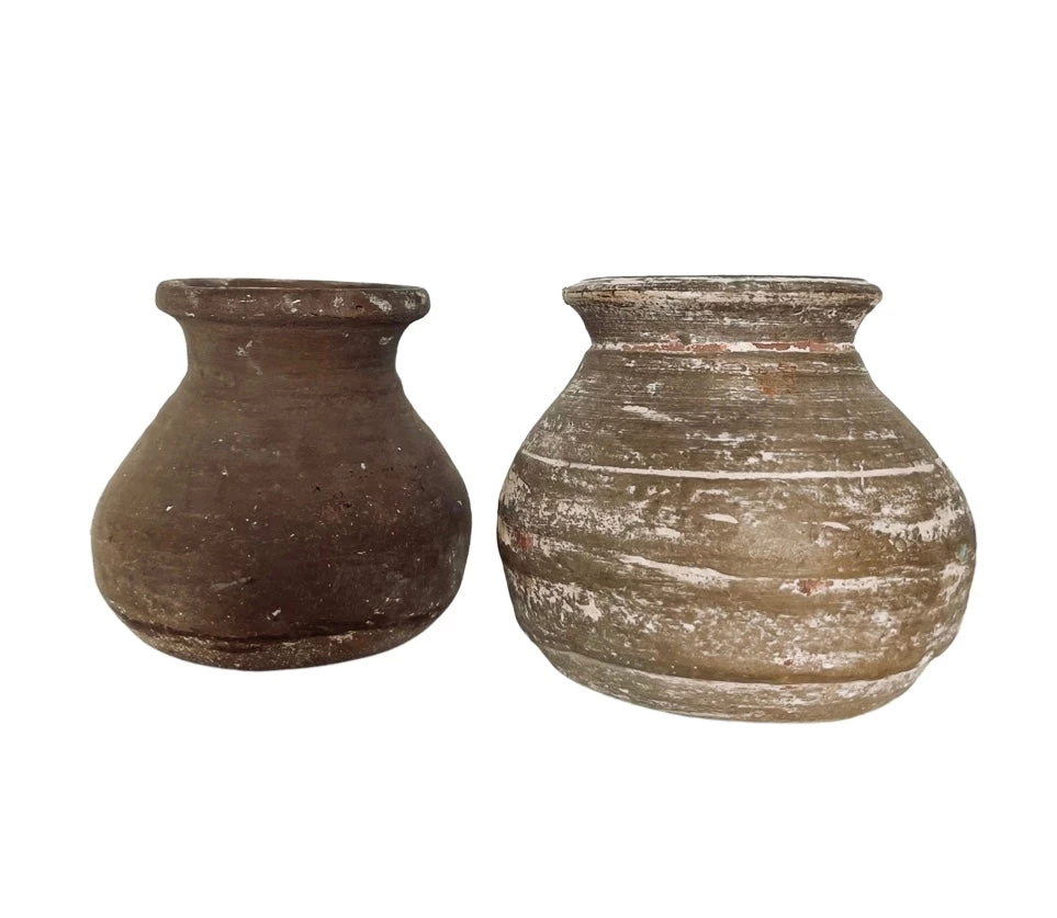 Rustic White & Wood Vintage Clay Pot 5 Rustic White & Wood Vintage Clay Pot